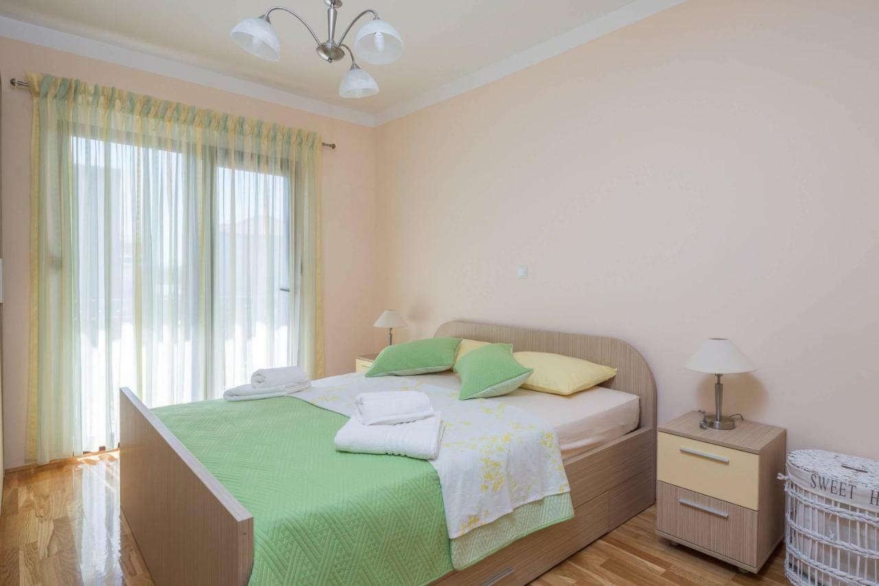 Apartment Novi Kaštela Buitenkant foto